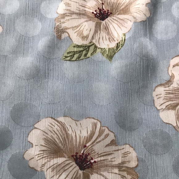 Beautiful Zara basic top - Picture 4 of 6